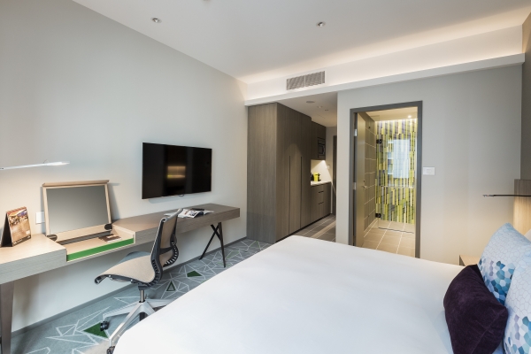 Hotel Capri by Fraser Brisbane